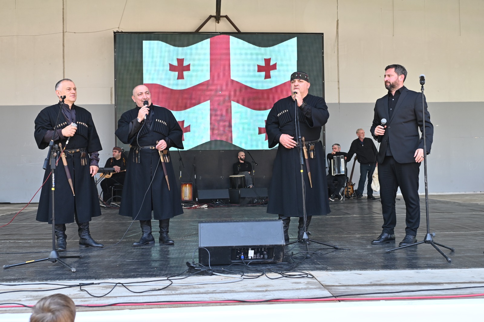 გილოცავთ საქართველოს დამოუკიდებლობის დღეს